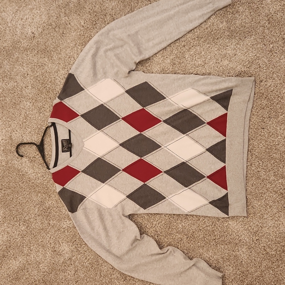 Retrofit long sleeve thin sweater